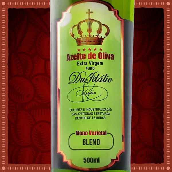 Azeite de Oliva extra virgem. Blend produzido com azeitonas da espécie Arbequina e Koroneiki safra 2023